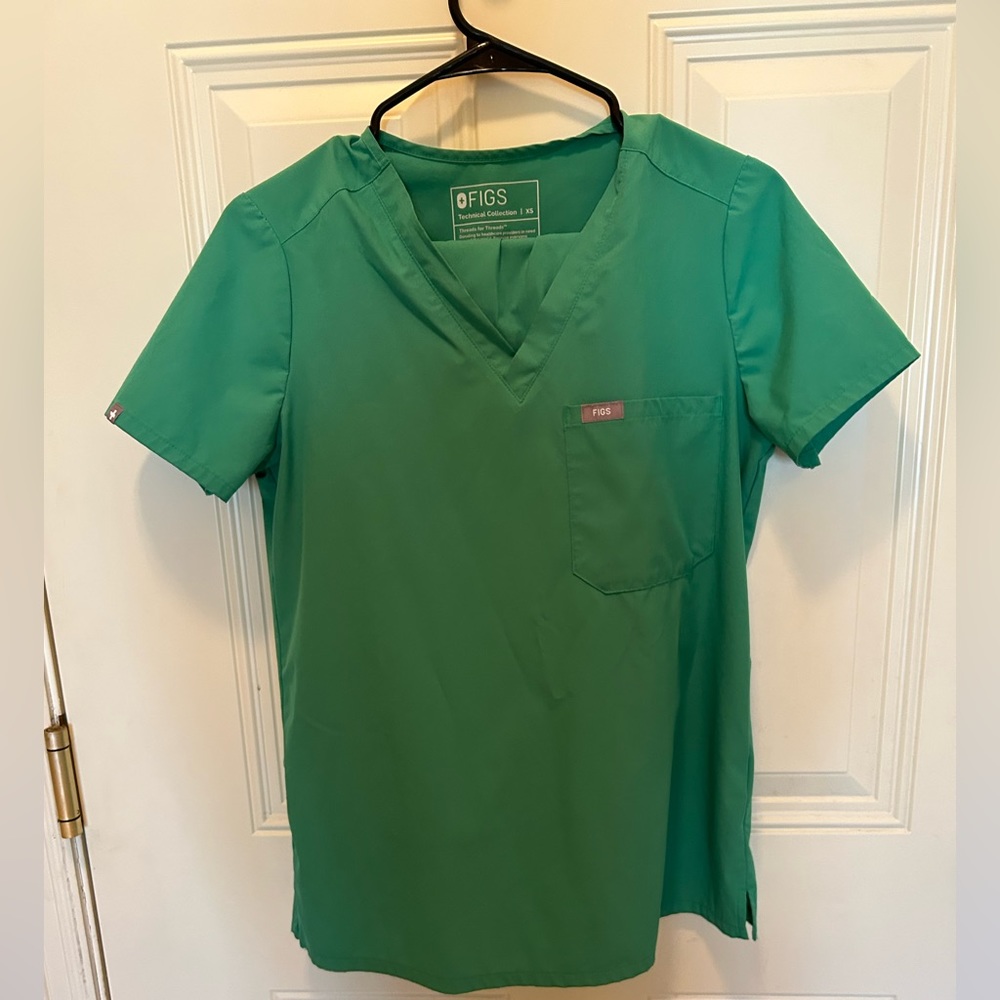 Figs Safety Green XS